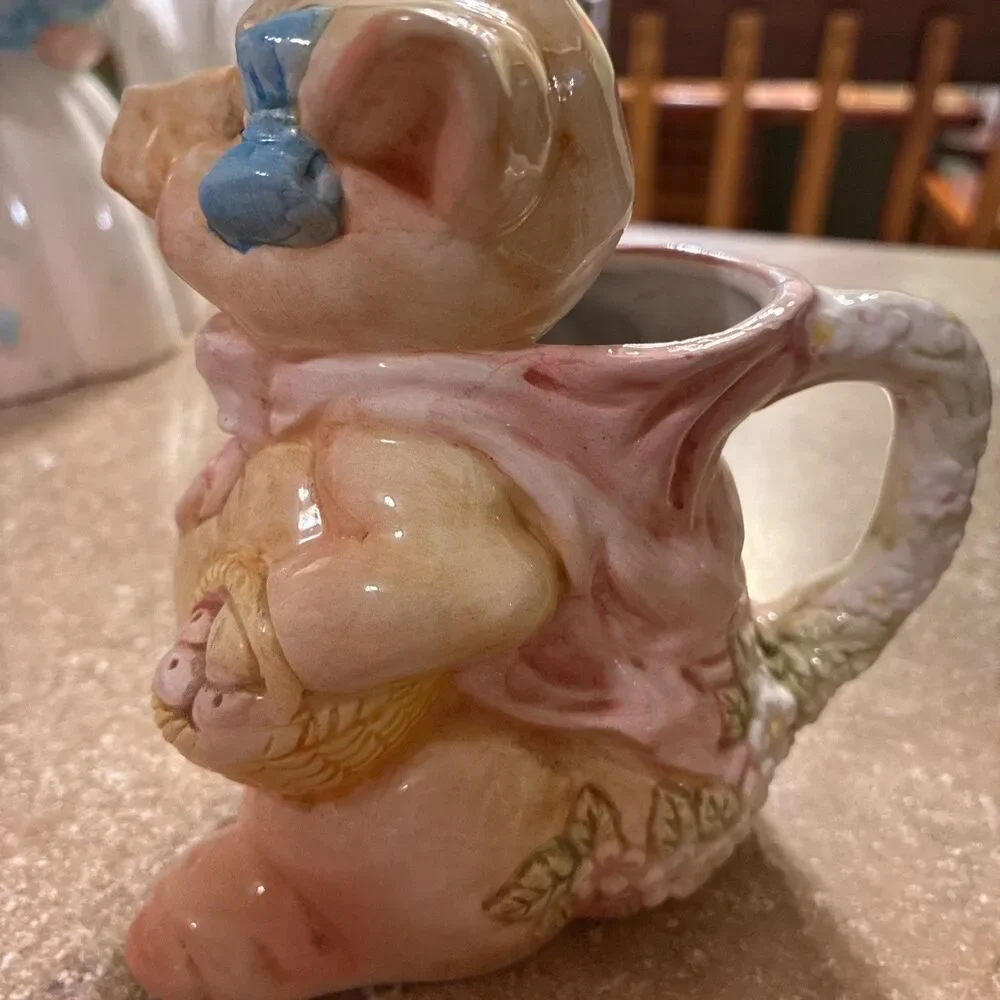 Pigsville Pig Creamer 1993 Ceramic 5x4 Inch FM 1384 Vintage